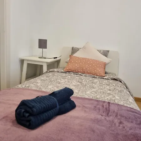 Albergue Ducq In Barcelona